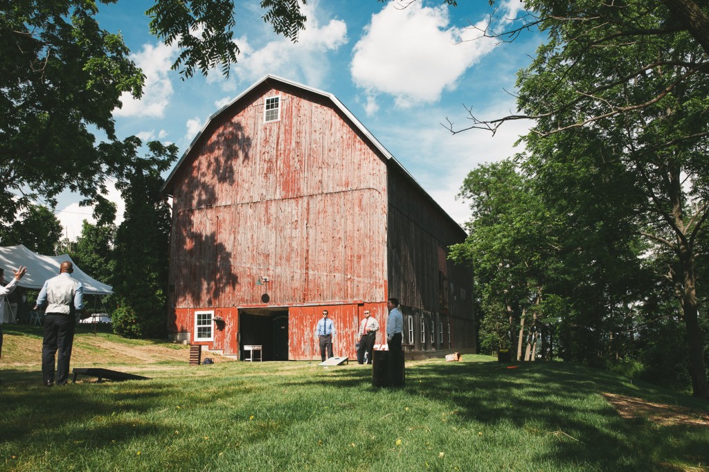 Steph and Ben wedding Skaneateles Barn Wedding with Tom Studios