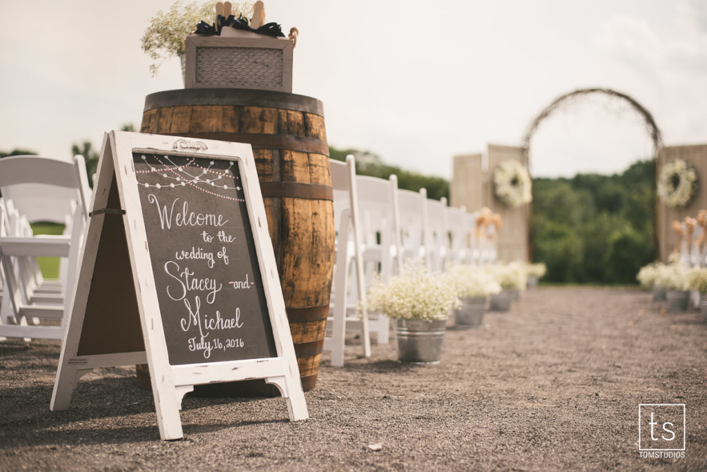 Stacey and Mike's Wedding at Hayloft on the Arch