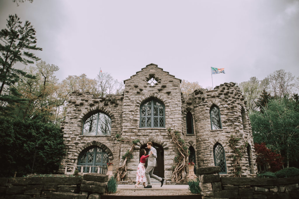 beardslee castle Engagement Pictures