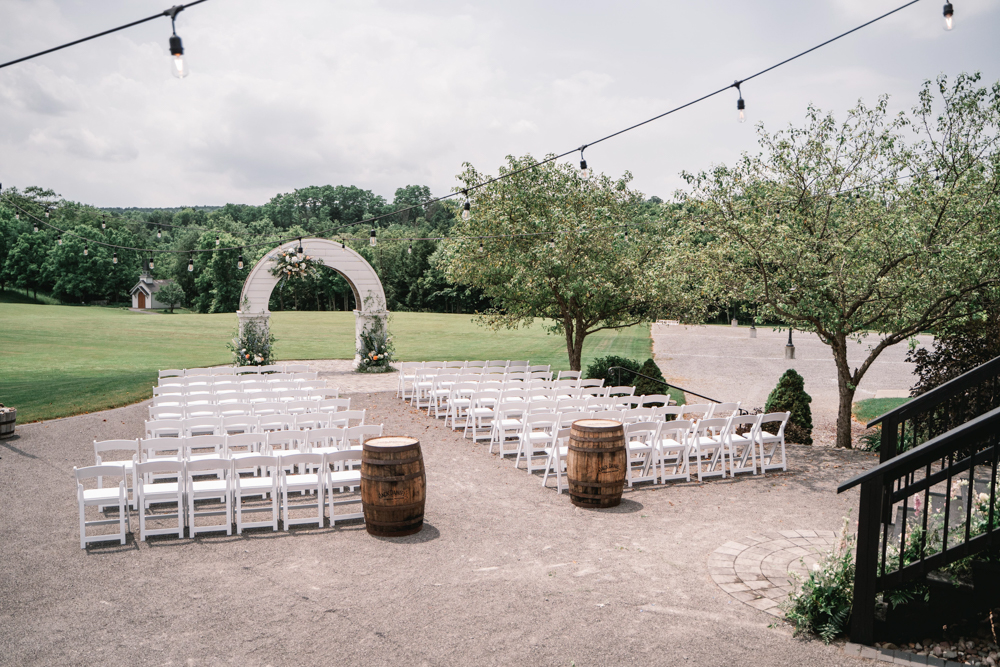 hayloft on the arch wedding ceremony arch