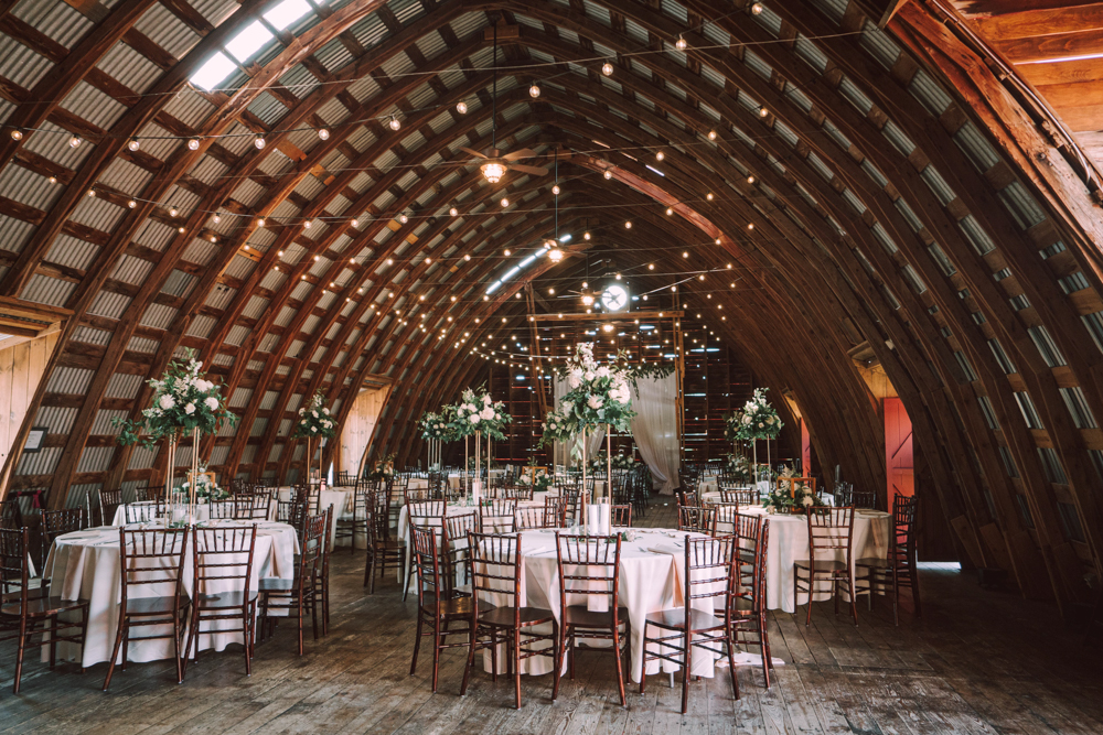 hayloft-on-the-arch-wedding-inspo-2