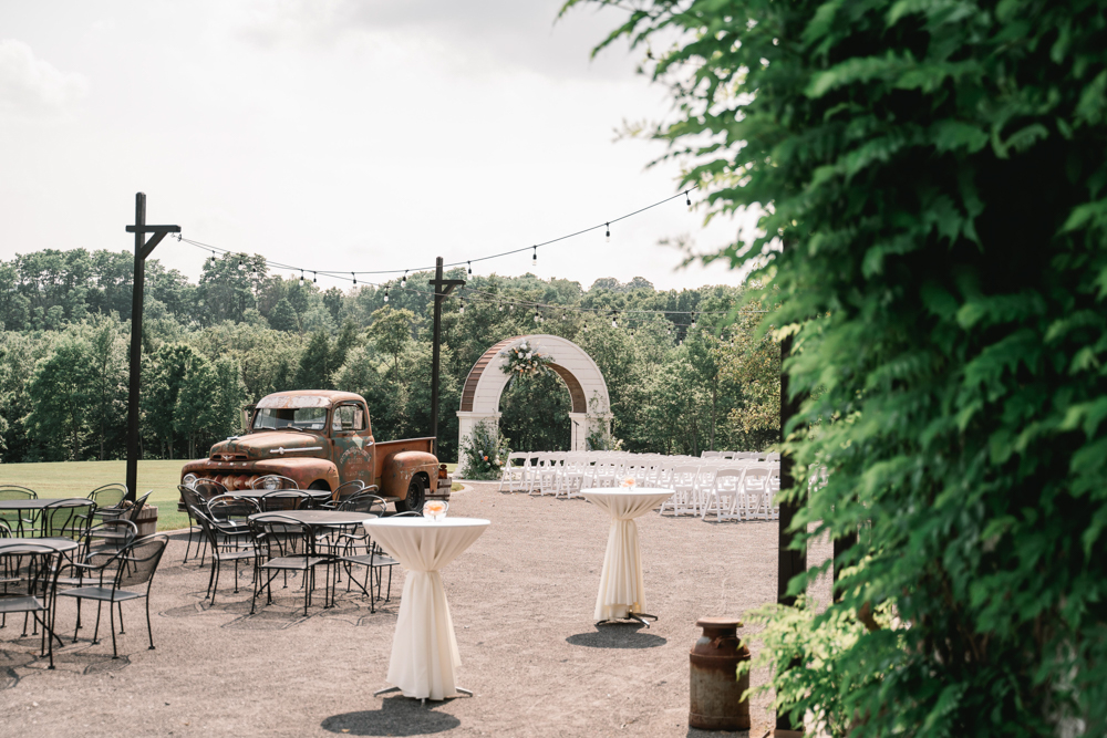 spring-hayloft-on-the-arch-10