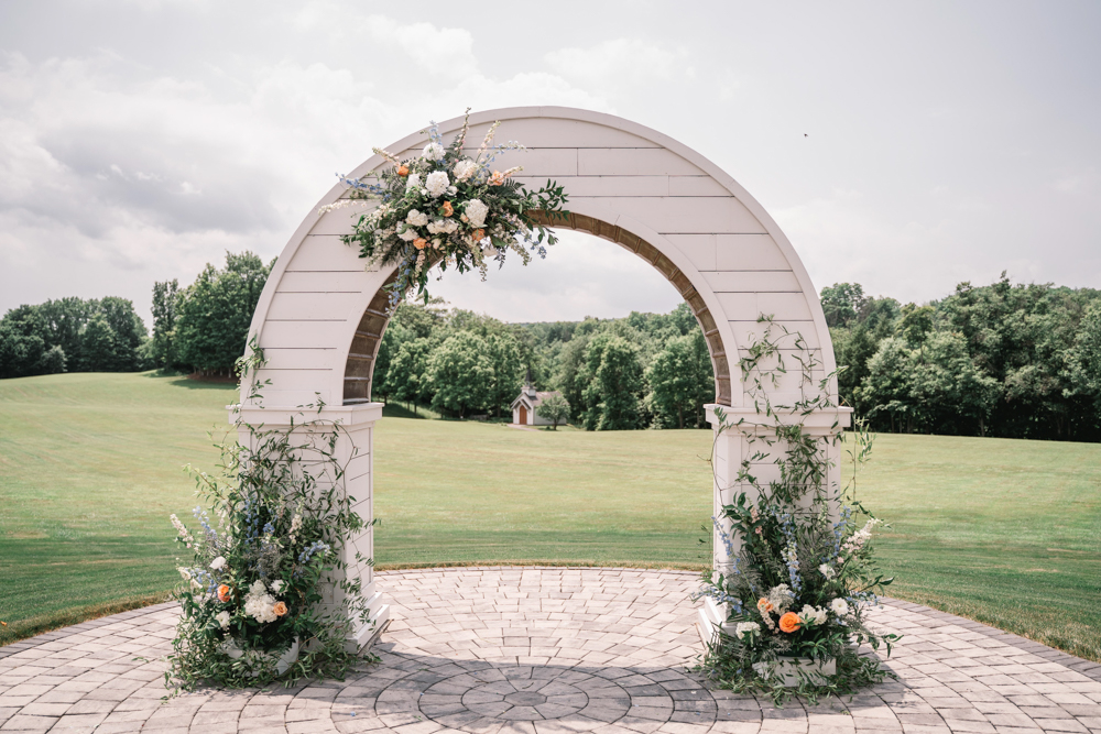 spring-hayloft-on-the-arch-5