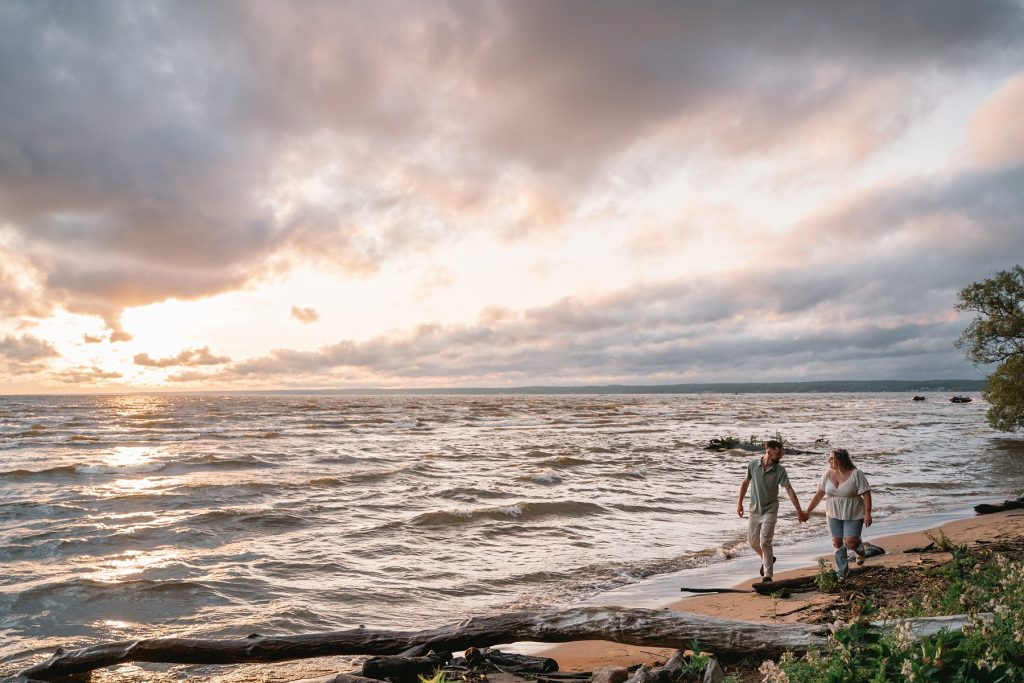 verona beach engagement session