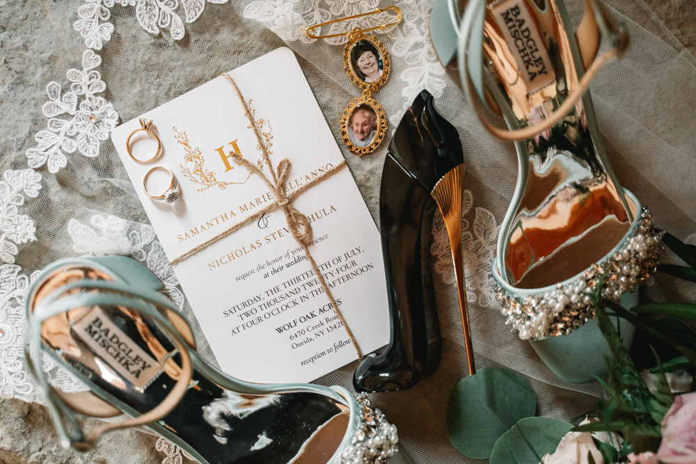 Sam + Nick's Wolf Oak Acres Wedding Details