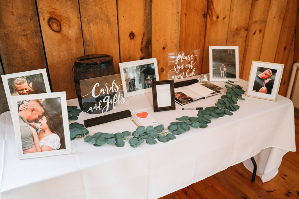 Sam + Nick's Wolf Oak Acres Wedding Details