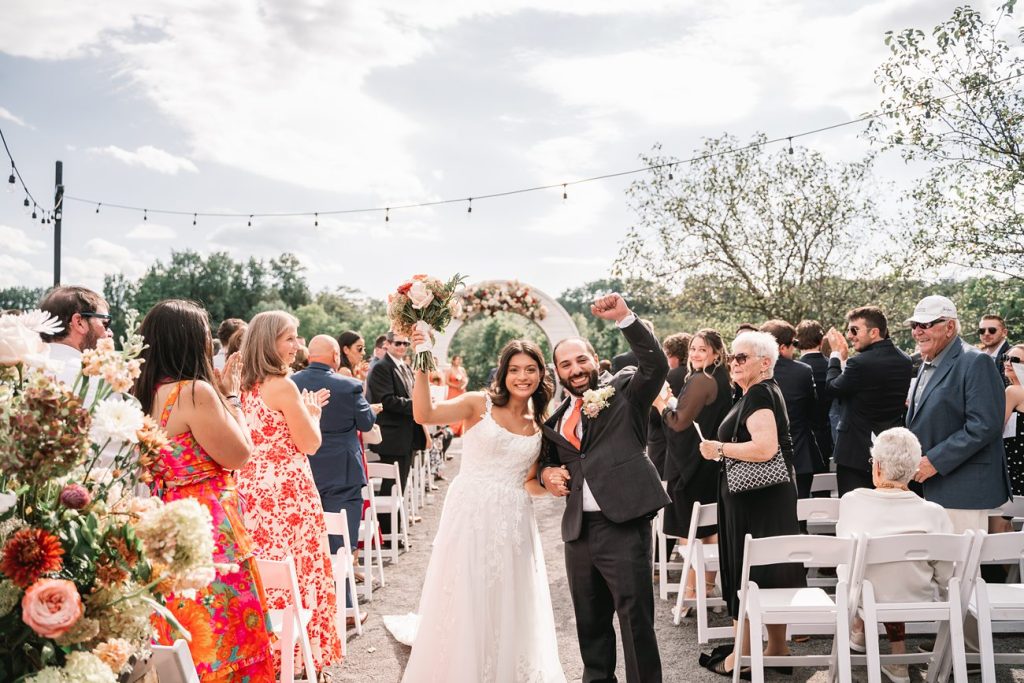 Hayloft on the Arch Wedding ceremony