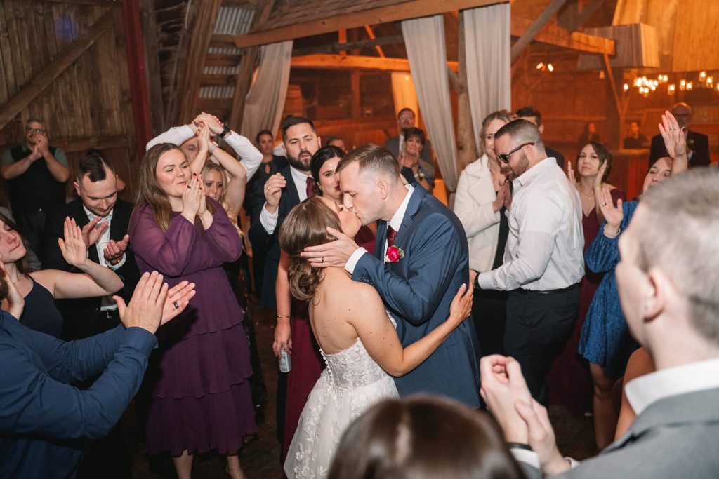 Barn Wedding at Hayloft on the Arch